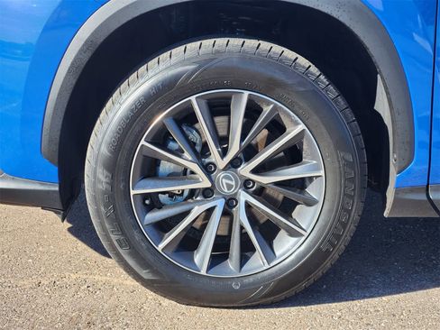 Used 2024 Lexus NX 350 Premium image 11