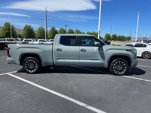 Used 2024 Toyota Tundra Limited AWD/4WD image 2