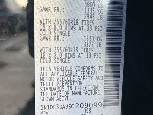 Used 2025 Nissan Pathfinder SV image 49