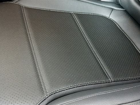 Certified 2026 Mercedes-Benz GLC 300 4MATIC image 23