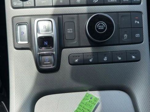 Used 2025 Hyundai Palisade SEL FWD image 23