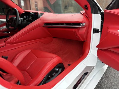 Used 2023 Chevrolet Corvette Stingray Premium Cpe w/ Z51 Performance Package image 23