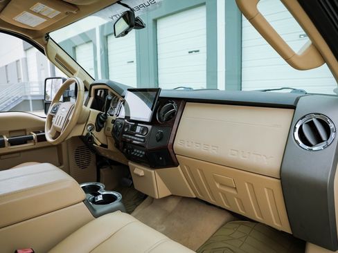 Used 2008 Ford F450 Lariat image 21