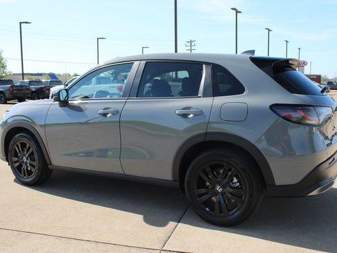 Used 2026 Honda HR-V Sport image 14