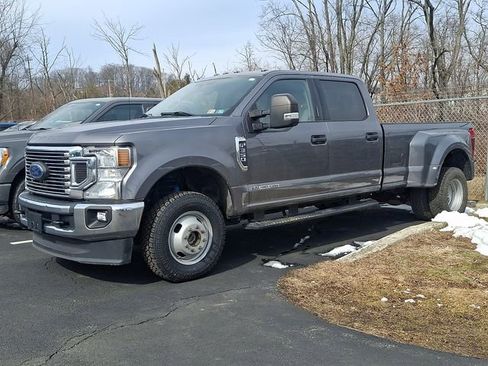 Certified 2021 Ford F350 XLT w/ XLT Value Package image 7