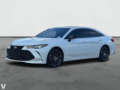 Used 2019 Toyota Avalon XLE