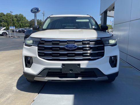 New 2026 Ford Explorer Active w/ Active Comfort Package image 9