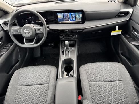 New 2026 Nissan Kicks SV w/ Cold Weather Package AWD/4WD image 13