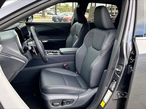 New 2026 Lexus RX 450h AWD image 18