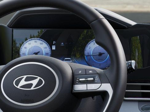 New 2026 Hyundai Elantra Limited image 52