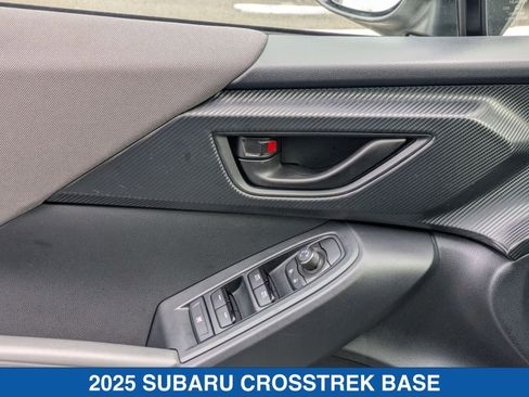 Certified 2025 Subaru Crosstrek 2.0i image 13