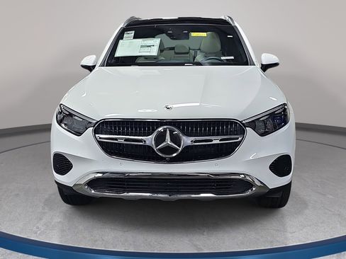 New 2026 Mercedes-Benz GLC 300 image 2