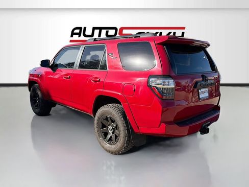 Used 2023 Toyota 4Runner TRD Off-Road Premium w/ Moonroof Package AWD/4WD image 5