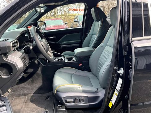 Certified 2025 Toyota Tacoma 4x4 Double Cab Hybrid w/ Tow Tech Package image 9