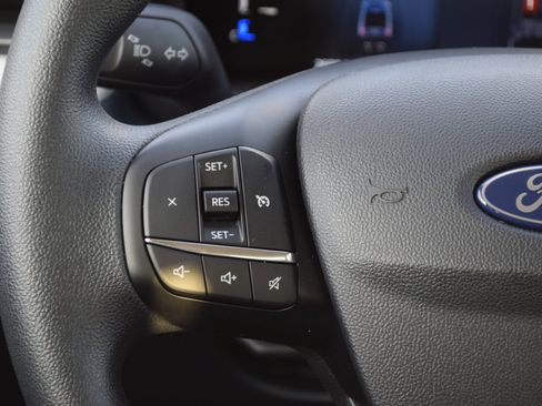 New 2025 Ford Maverick XLT w/ Equipment Group 302A image 9