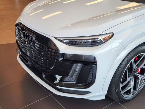 New 2027 Audi SQ6 e-tron Premium Plus AWD/4WD image 9