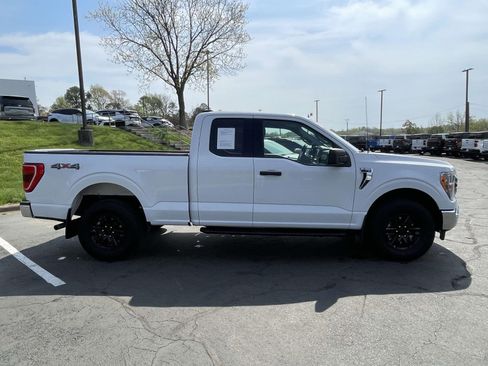 Used 2022 Ford F150 XLT w/ Equipment Group 301A Mid image 15