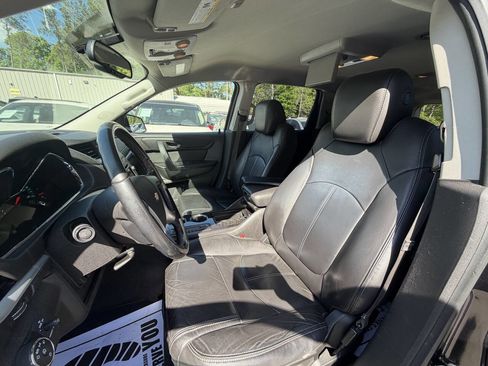 Used 2015 Chevrolet Traverse LT FWD image 14