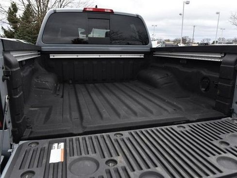 Certified 2025 Nissan Frontier PRO-4X w/ Pro Convenience Package AWD/4WD image 7