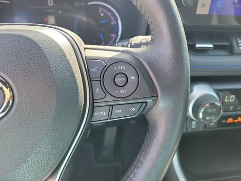 Used 2023 Toyota RAV4 XSE w/ XSE Grade Weather Package AWD/4WD image 23