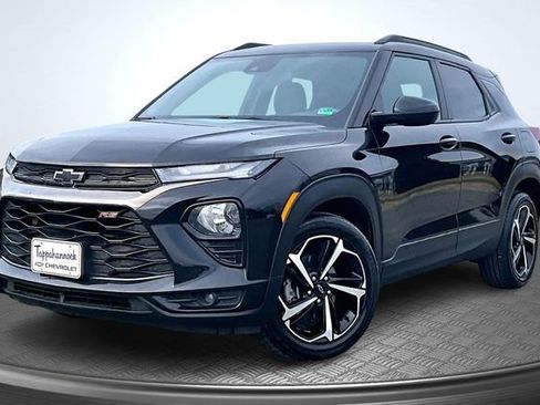 Used 2022 Chevrolet TrailBlazer RS image 1