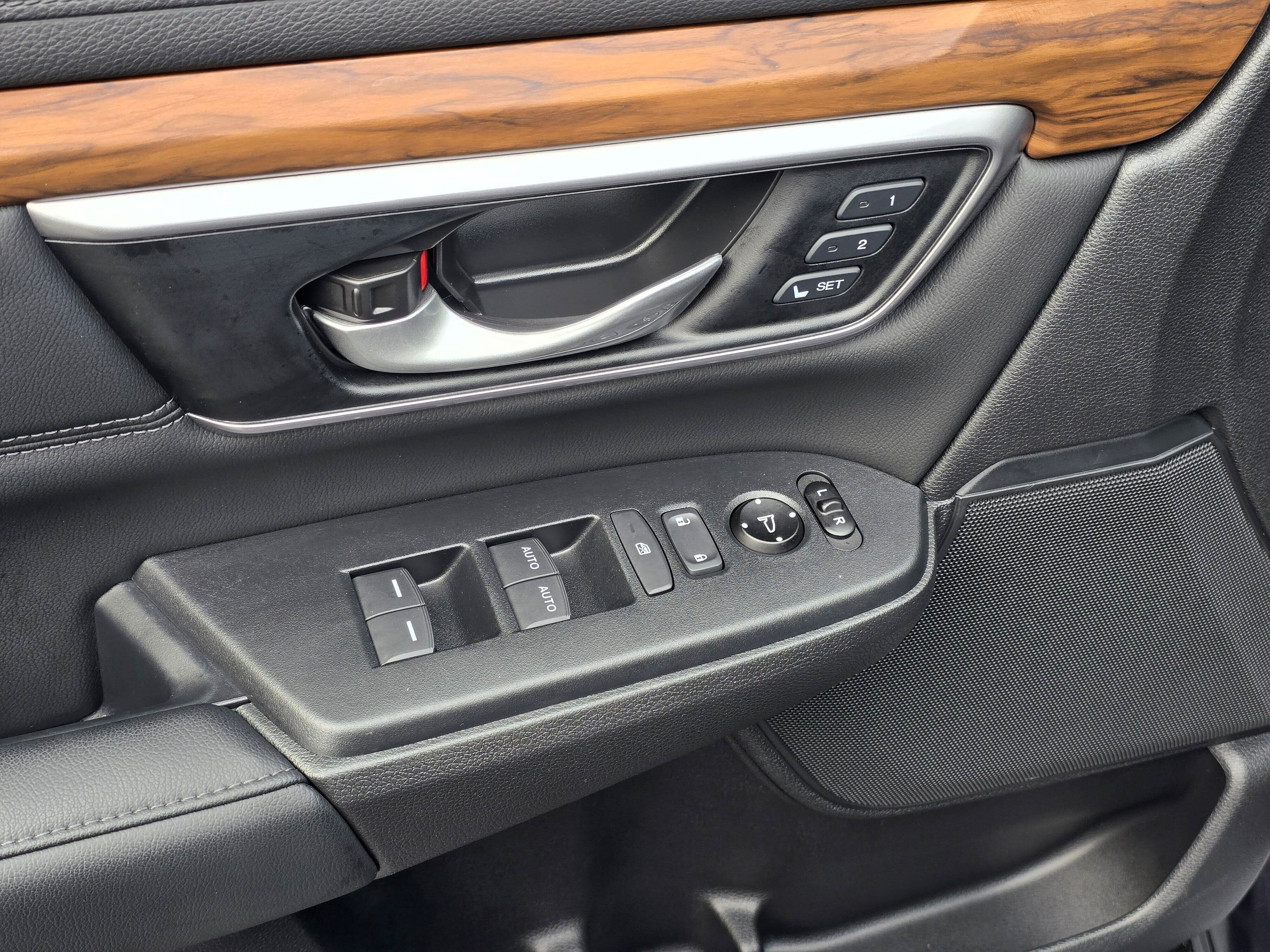 Used 2020 Honda CR-V EX-L image 22