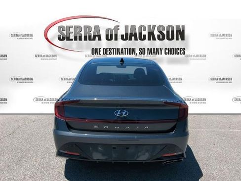Used 2023 Hyundai Sonata SEL w/ Convenience Package FWD image 8