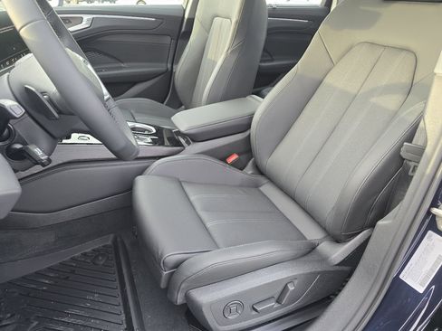 New 2026 Audi A6 Premium Plus image 37