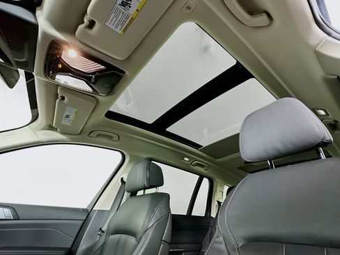 Used 2021 BMW X7 xDrive40i w/ Executive Package image 23