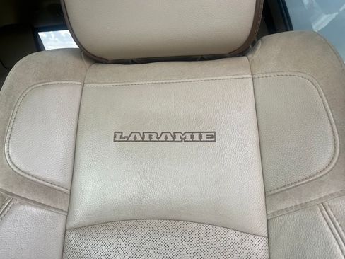 Used 2022 RAM 2500 Laramie w/ Body Color Bumper Group AWD/4WD image 21