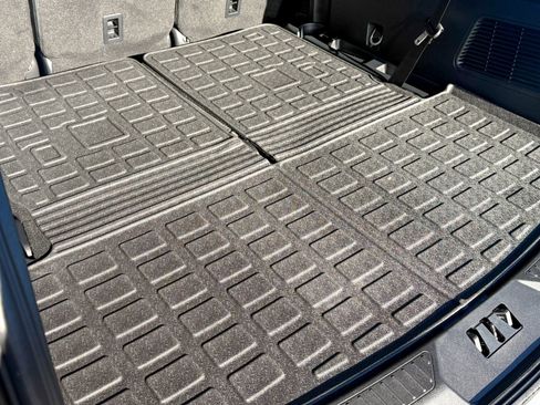 Used 2025 Ford Explorer Active image 13