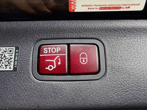 Used 2023 Mercedes-Benz EQS 450+ SUV image 35