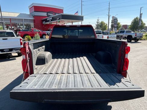 Used 2024 Chevrolet Silverado 1500 LTZ AWD/4WD image 11
