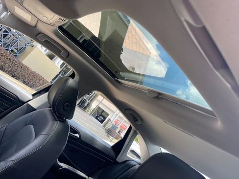 Used 2024 Volkswagen Jetta SEL image 16