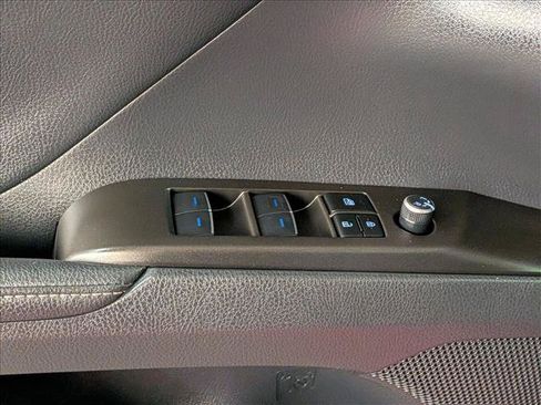Used 2024 Toyota Camry XSE FWD image 10
