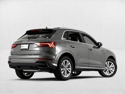 New 2025 Audi Q3 2.0T Premium image 6