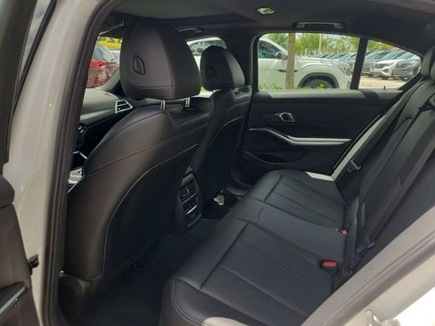 Used 2025 BMW 330i Sedan RWD image 8