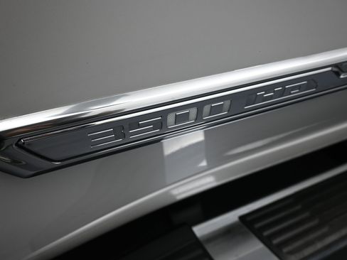 Used 2024 Chevrolet Silverado 3500 High Country w/ High Country Premium Package image 13