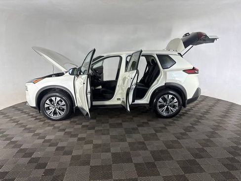 Certified 2023 Nissan Rogue SV AWD/4WD image 9