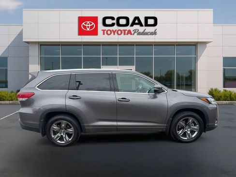 Used 2019 Toyota Highlander Limited Platinum AWD/4WD image 6