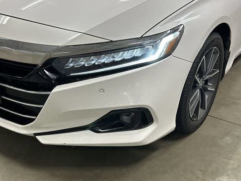 Used 2021 Honda Accord EX-L image 31