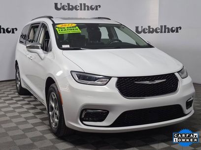 Used 2022 Chrysler Pacifica Limited