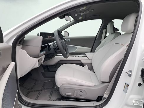New 2025 Hyundai Ioniq 6 SEL AWD/4WD image 11