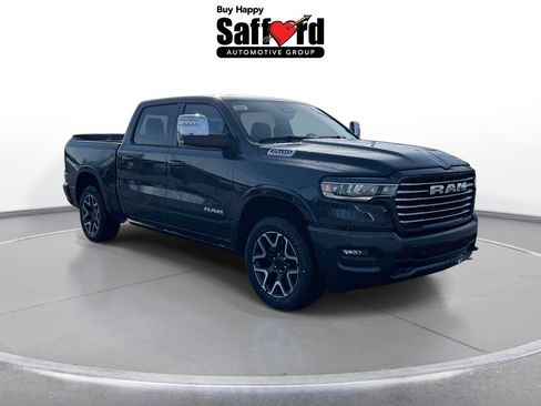 New 2026 RAM 1500 Laramie AWD/4WD image 10