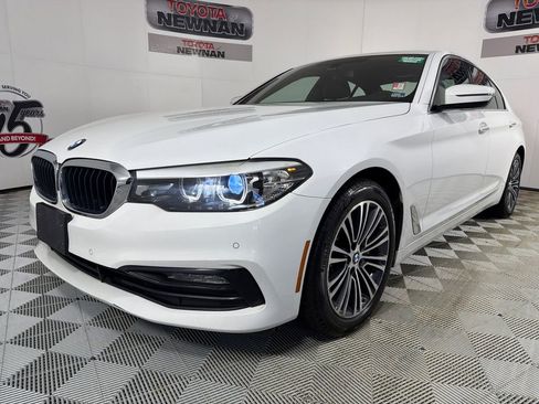 Used 2017 BMW 530i xDrive image 9