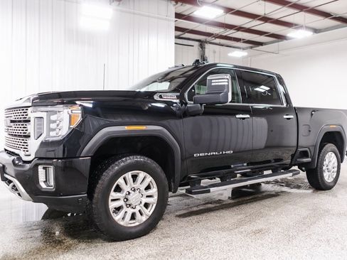 Used 2023 GMC Sierra 2500 Denali w/ Technology Package image 3