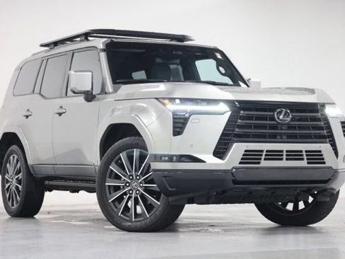 Used 2024 Lexus GX 550 w/ Cold Area Package AWD/4WD image 1