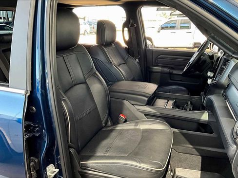 Used 2024 RAM 3500 Limited image 17