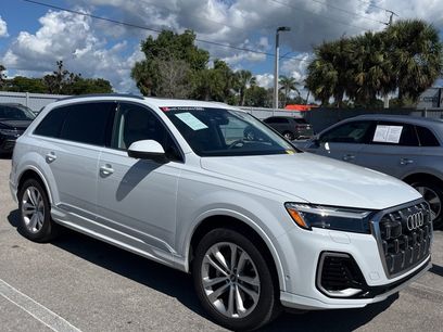 Certified 2025 Audi Q7 2.0T Premium Plus