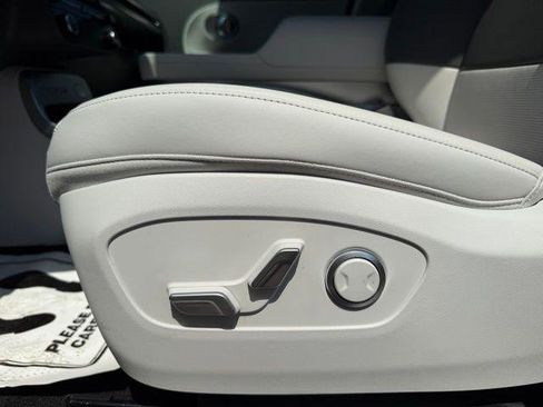 New 2026 Hyundai Ioniq 9 SEL image 13